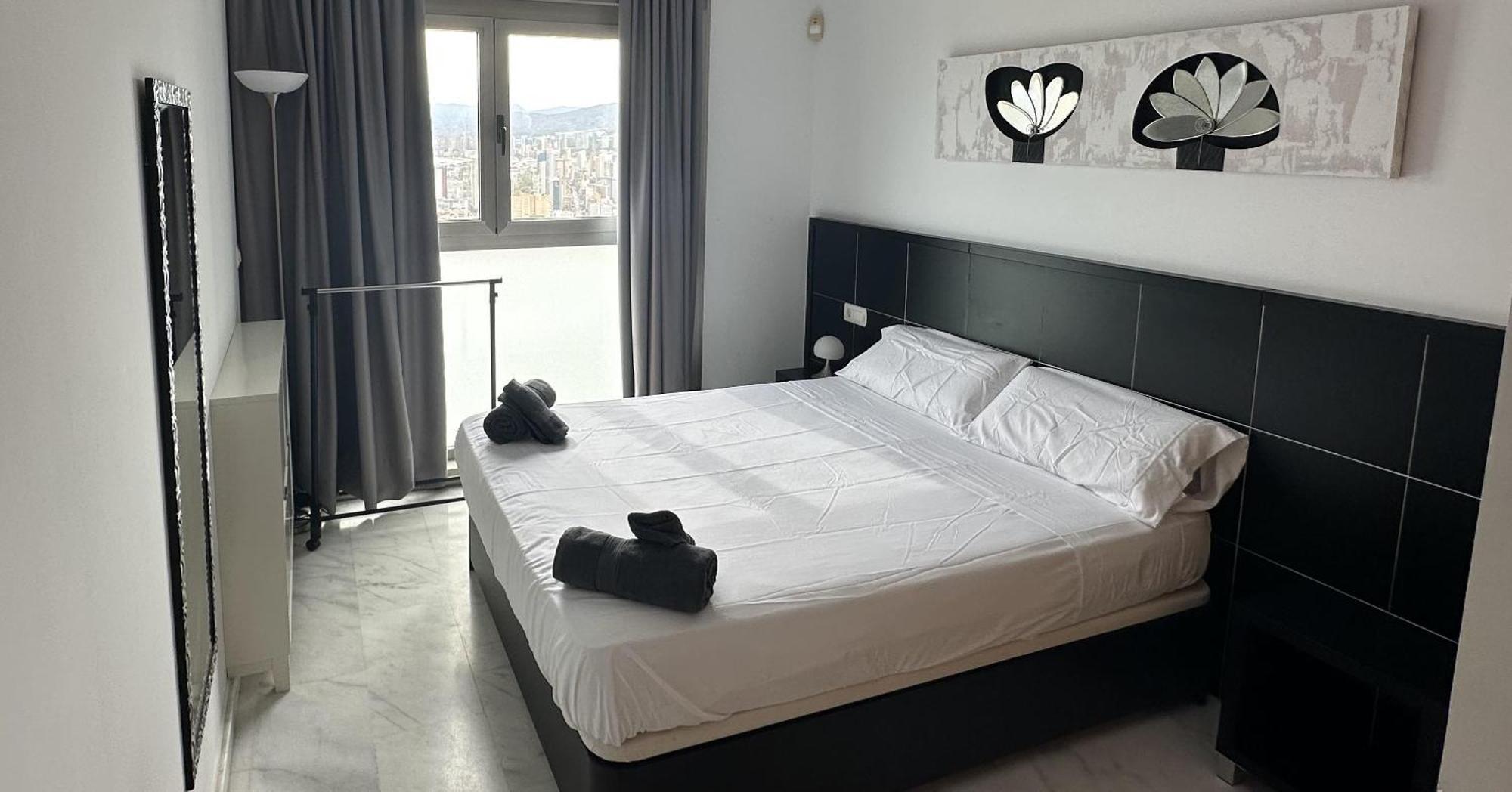 Luxurious 2br Sea Panoramic View Pool Gym Apartment