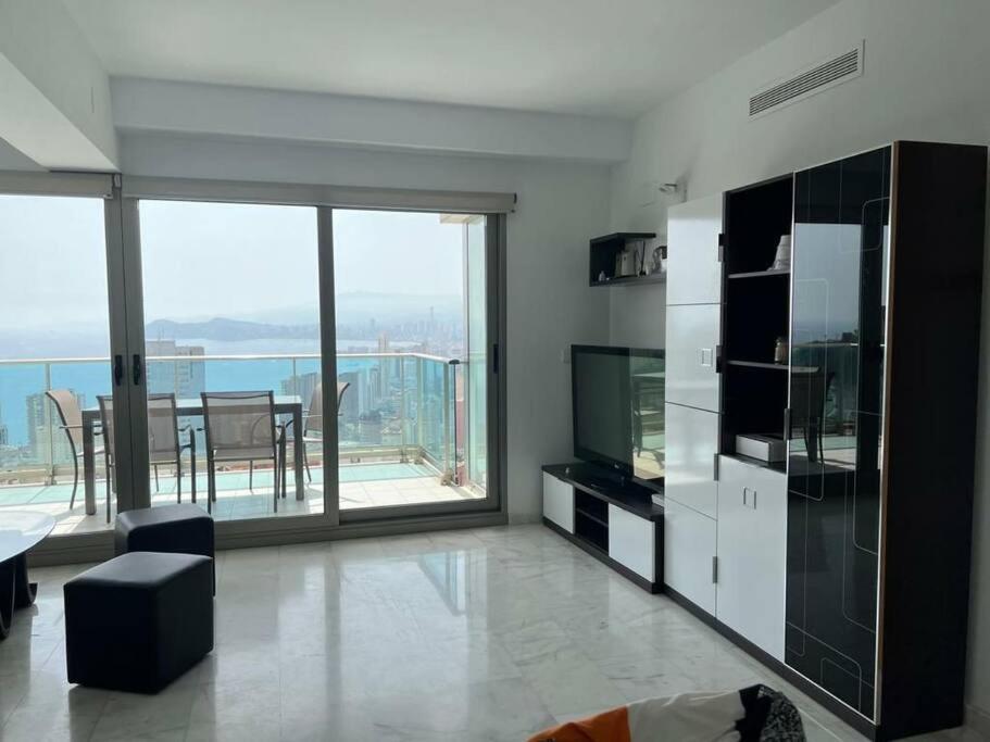 Luxurious 2br Sea Panoramic View Pool Gym Appartement Benidorm